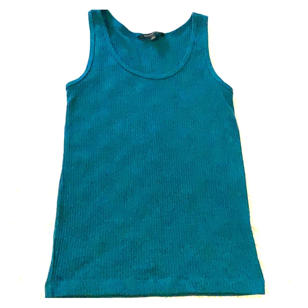 Tank top and pants to match